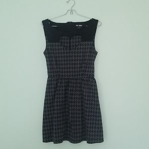 Hot topic heart cut-out houndstooth dress